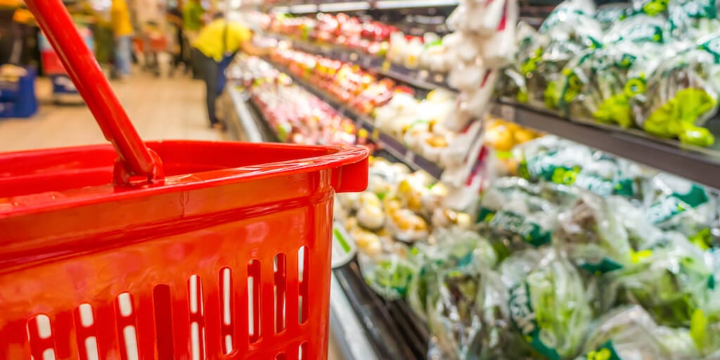 Supermarkets Remove Illegal Disposables